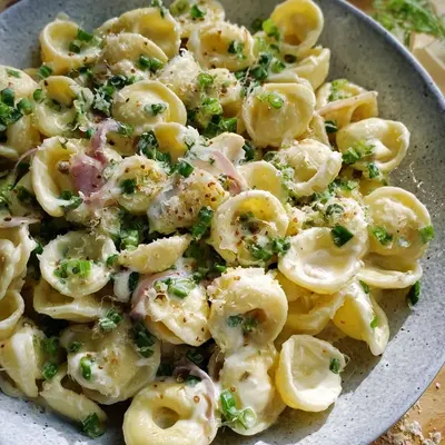 Cremige Orecchiette mit Crème fraîche: Schnelles Nudelgericht