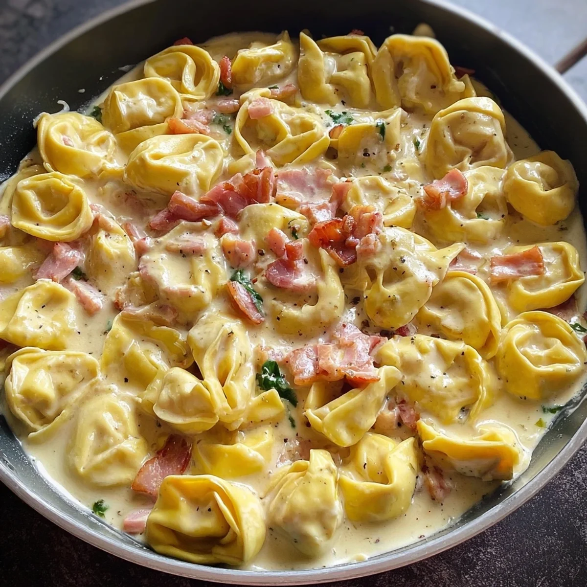Cremige Tortellini mit Truthahnschinken Dein schnelles Glück