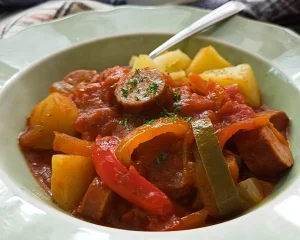 DDR Wurstgulasch Rezept